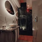 Mirror Colosseo Jacuzzi 4*
