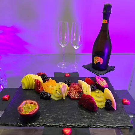 Bed & Breakfast Mirror Colosseo Monti Con Jacuzzi 4*